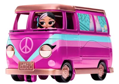 L.O.L. SURPRISE! MUSIC FESTIVAL™ TOUR BUS