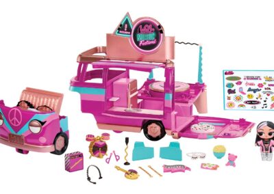 L.O.L. SURPRISE! MUSIC FESTIVAL™ TOUR BUS